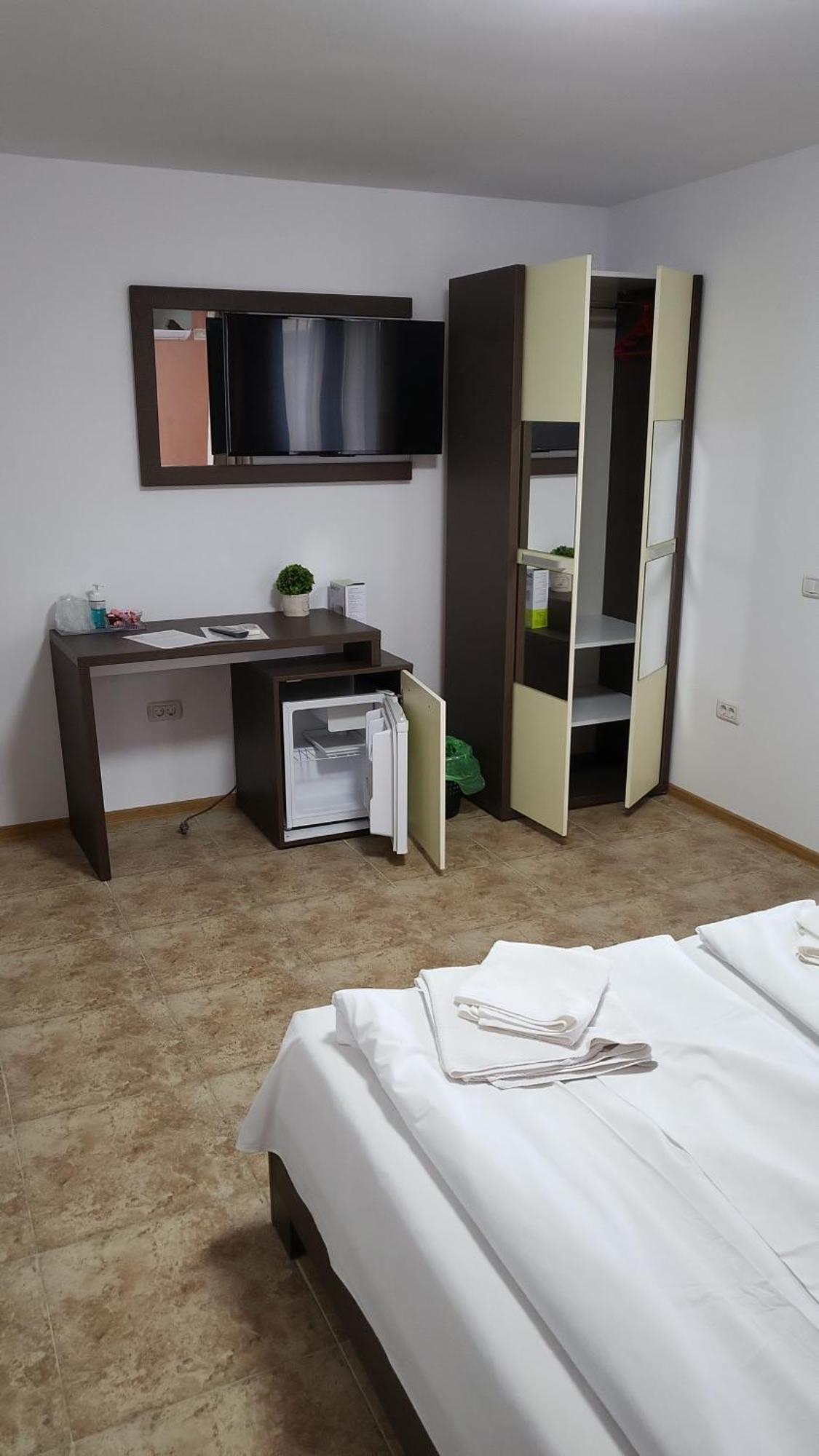 Rosiem House Hotel Techirghiol Quarto foto